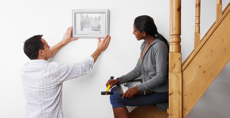 A qué altura colgar un cuadro en la pared: Guía práctica 29 colgar cuadros 1