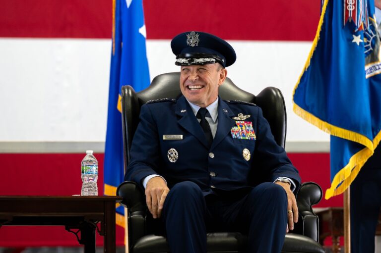 commander