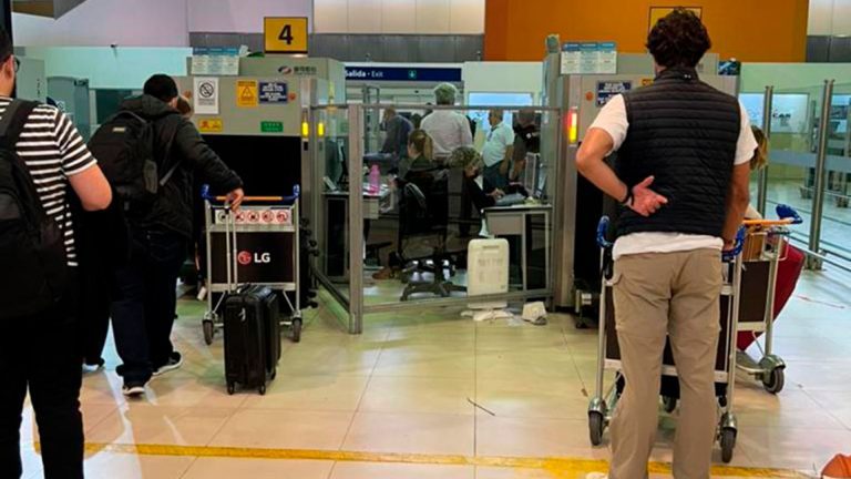 Cuánto se puede pasar por aduana en Argentina sin pagar impuestos 3 equipaje en la aduana argentina