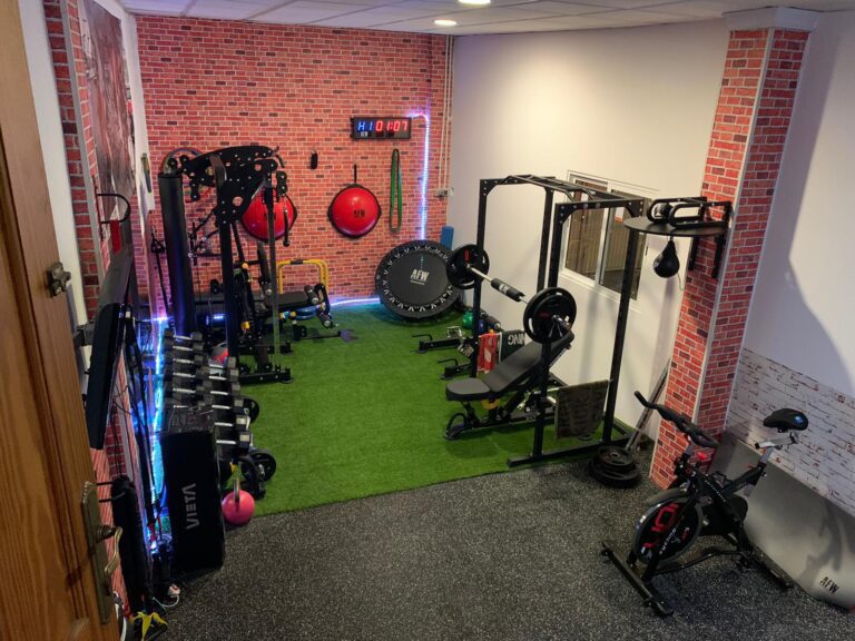 Cómo armar un gimnasio en casa con el equipo necesario 11 gimnasio casa