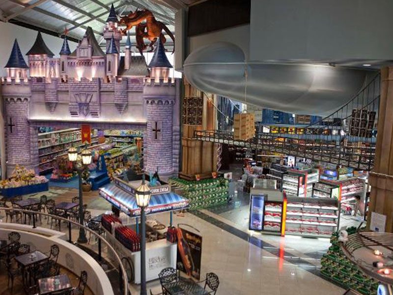productos variados en free shop atractivo
